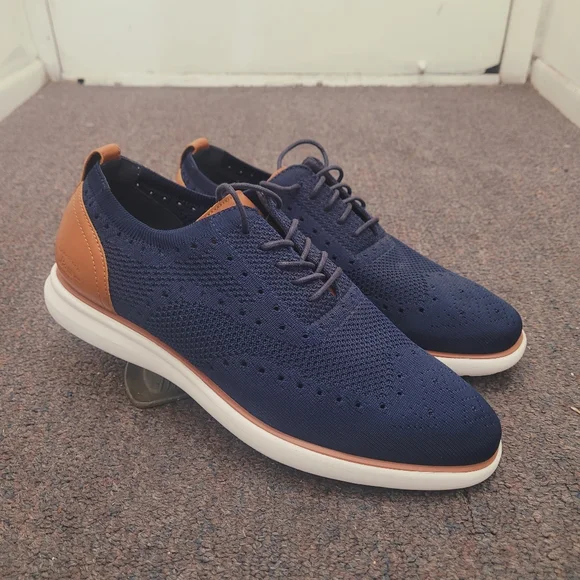 G.H. Bass & Co. Dark Blue Oxfords G.H. Bass & Co. | Shoes | Mens Gh Bass Co Dress Shoes  main image 2